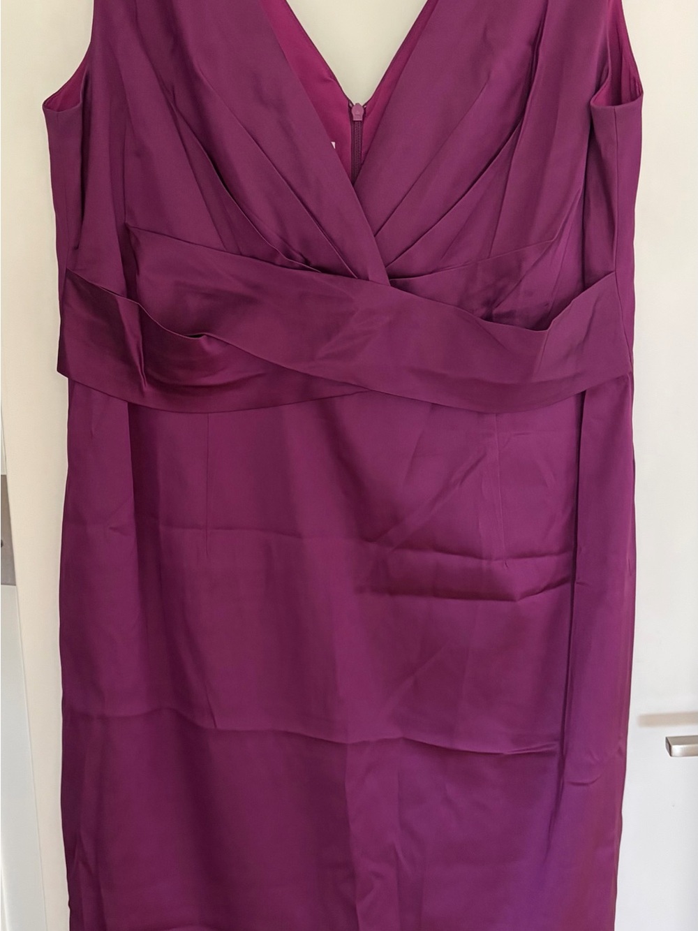 Donna Ricco Plum Satin V-Neck Midi Dress
